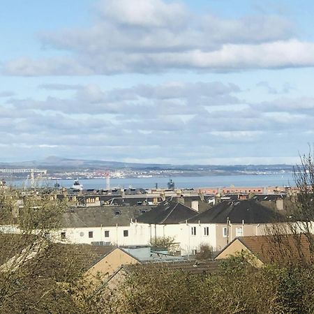 Modern Spacious Retreat Full Fibre Wi-Fi & Free Parking Edimburgo Exterior foto